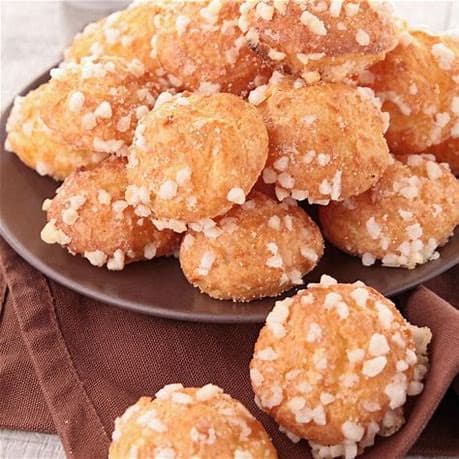 Chouquettes